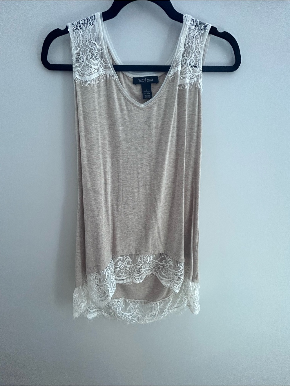White House Black Market Cream Lace-Trim Sleeveless Tank Small